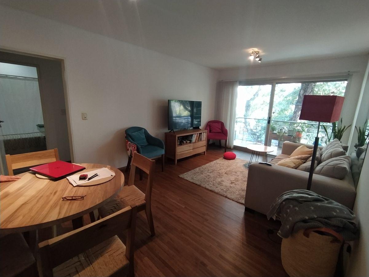 Foto de Acassuso: Moderno Departamento de 2 Amb con cochera. Ubicado frente a, imagen 2