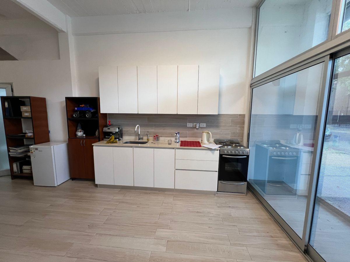 Foto de Martínez: Depto/Oficina a Nuevo: 60 m² Cubiertos. a 3 Cuadras de Av, imagen 5