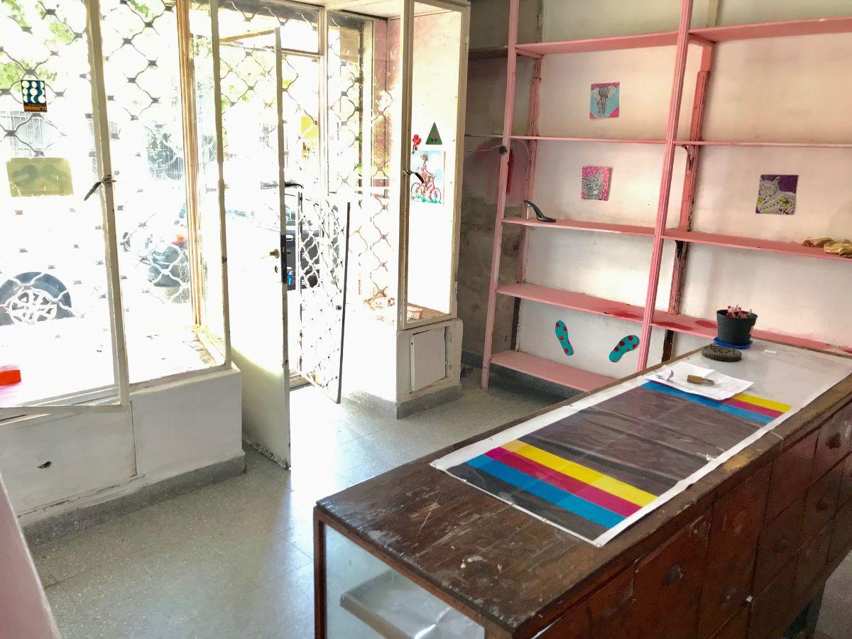 Foto de Martínez: Excelente Local Comercial a 2 cuadras de Av. Santa Fe. Gran Vidriera. Muy luminoso. 30 m2, imagen 2