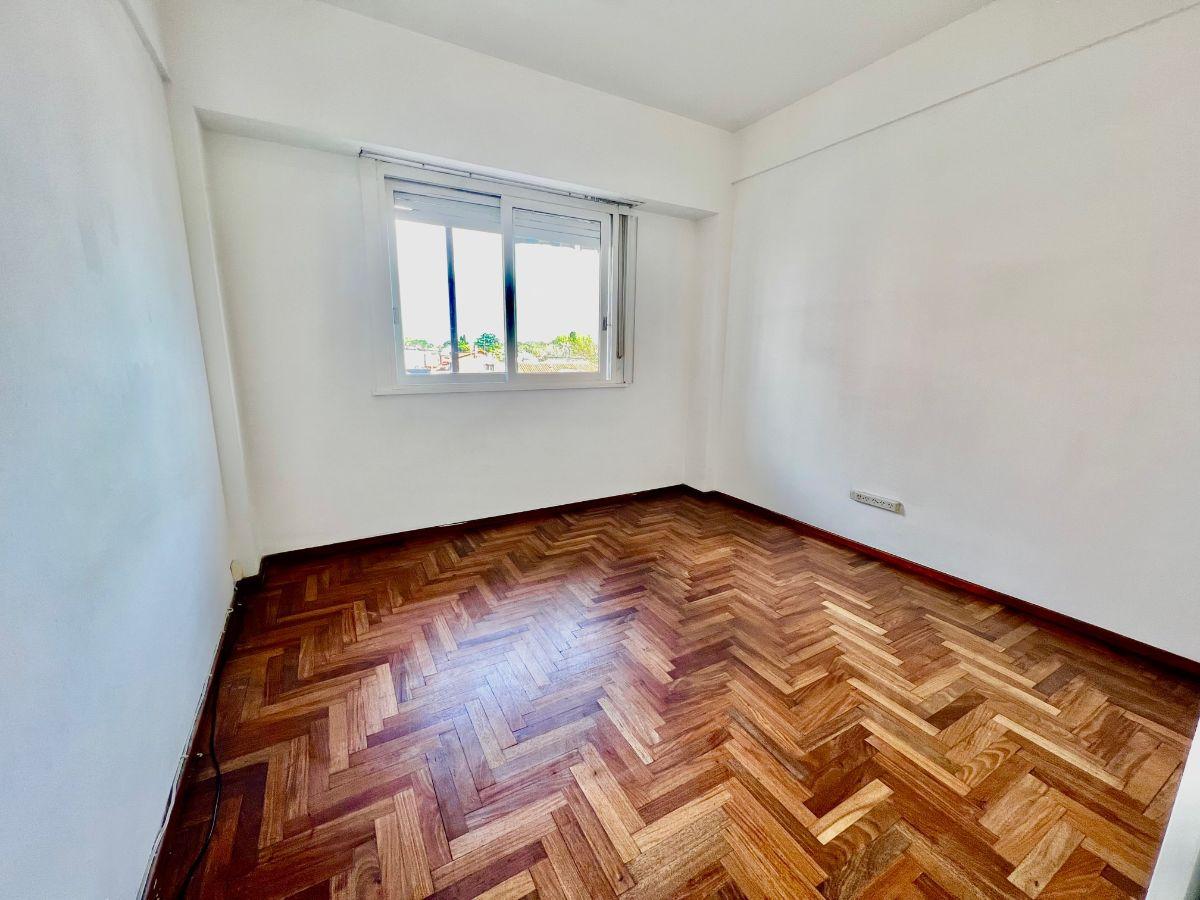 Foto de Acassuso, 2 ambientes con balcón, muy luminoso. Pintado. Excelente, imagen 5