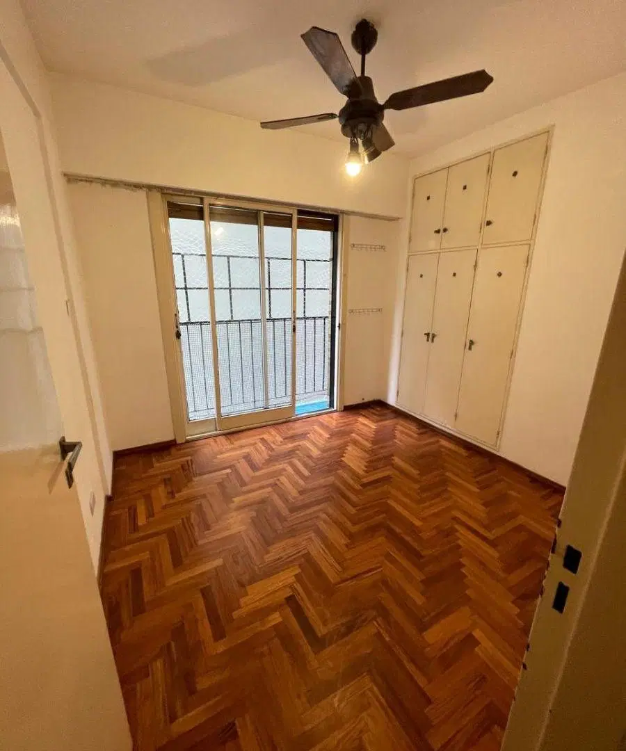 Impecable 2 Ambientes en Belgrano: Cálido y luminoso depto con Balcón Francés 5