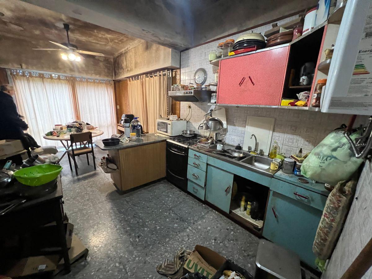 Foto de Olivos: Casa a reciclar o para desarrollo a 5 cuadras de la Avenida, imagen 5