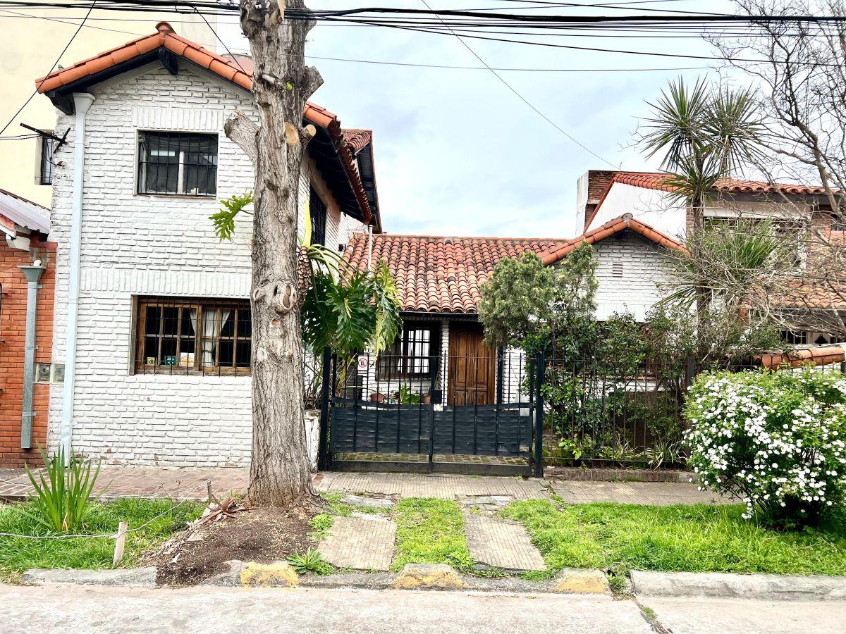 Foto de Martínez: Luminoso Chalet de 5 Dormitorios. A 5 Cuadras de la Avenida, imagen 1