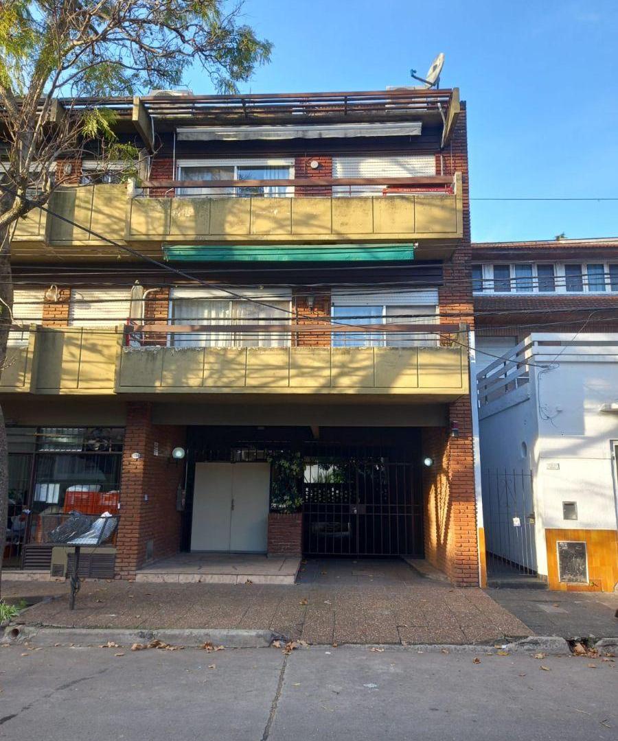 Foto de Martínez: Impecable Depto de 2 Amb con cochera ubicado a 2 cuadras de, imagen 1