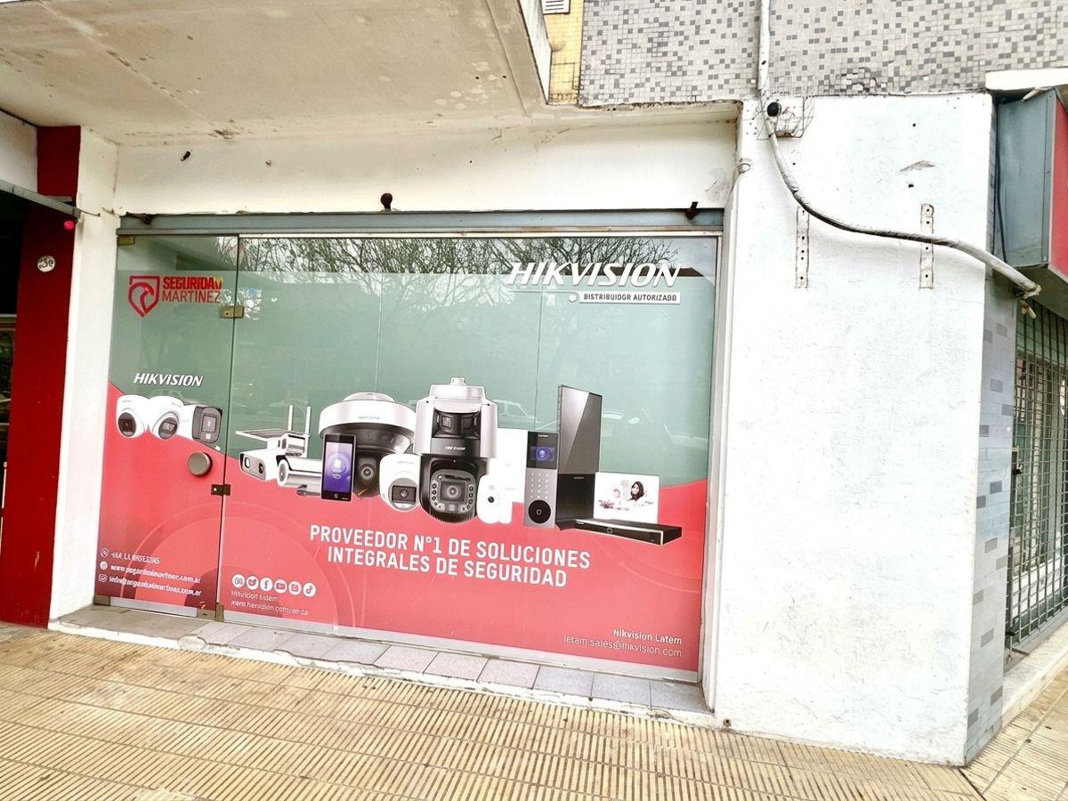 Foto de Martínez: Único local de 4x10 con excelente Vidriera frente a Avenida, imagen 2