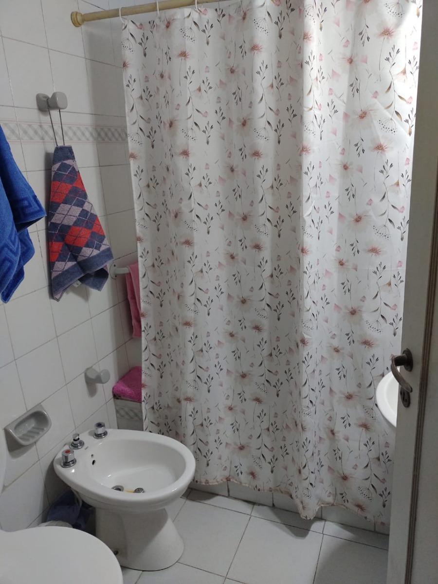 Departamento en Venta - 2 Dorm. 1 Baño - 60 m² - Monserrat 1