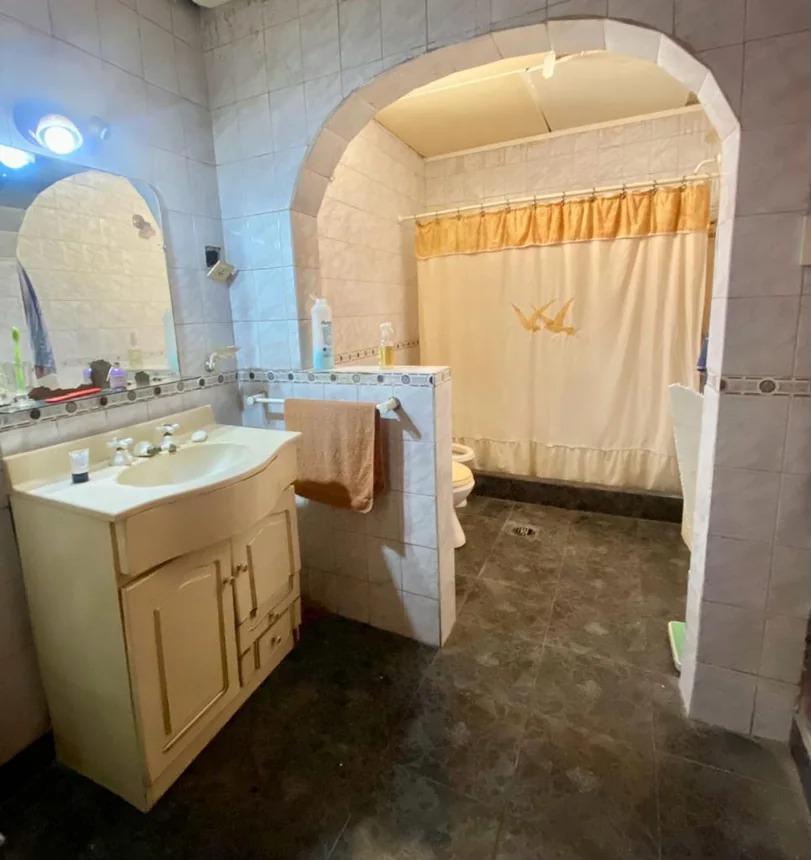 Casa en Venta - 5 Dormitorio 2 Baños - 266 m² - Florida Oeste, Vicente López 4
