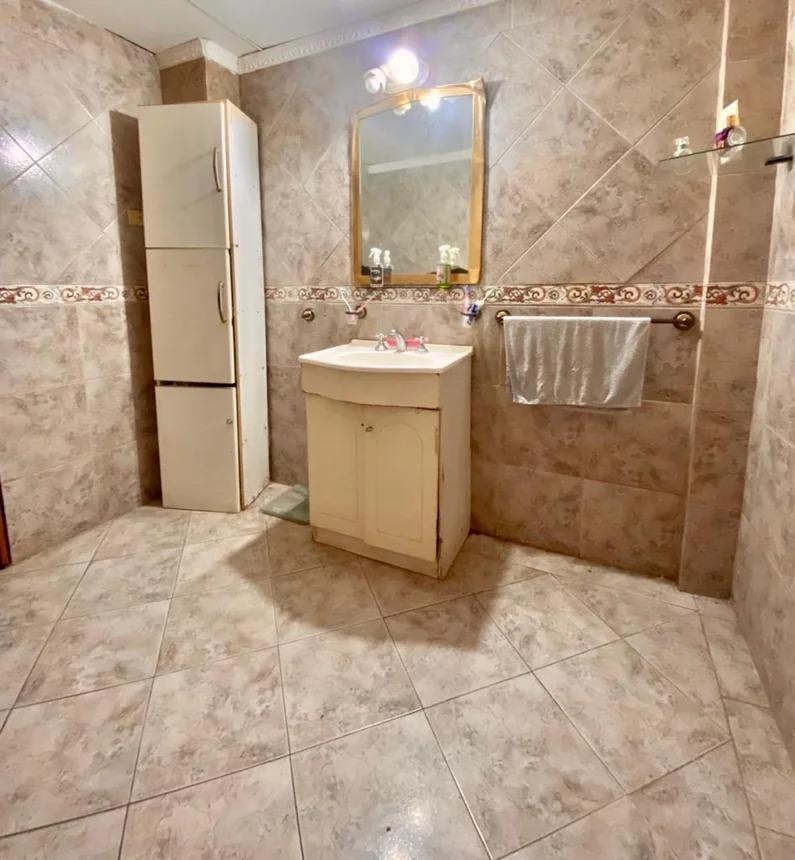 Casa en Venta - 5 Dormitorio 2 Baños - 266 m² - Florida Oeste, Vicente López 1