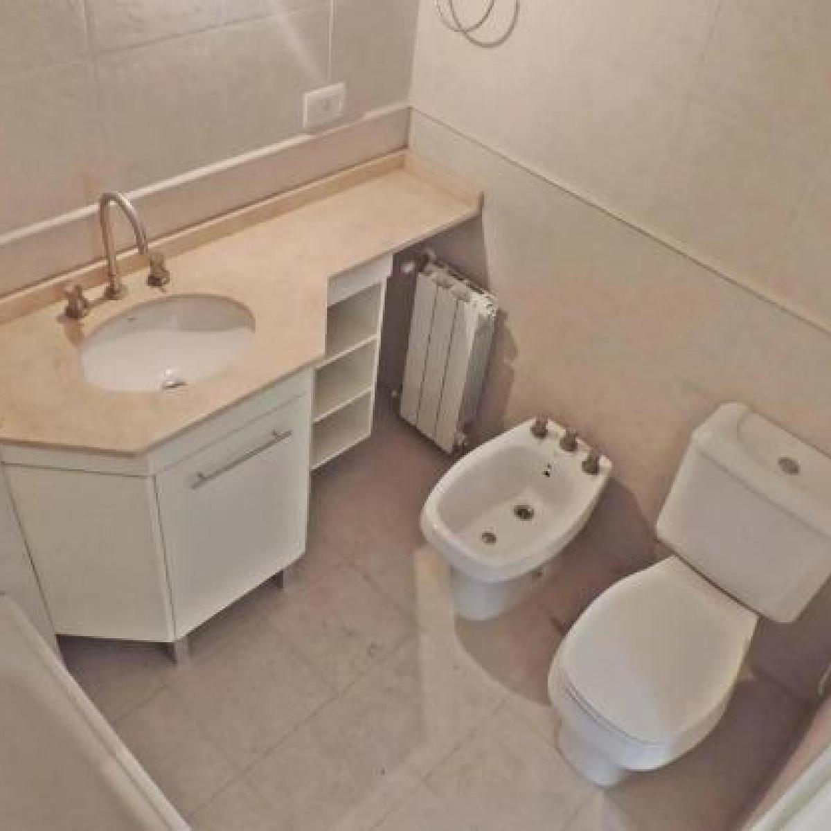 Departamento en Venta - 3 Dorm. 3 Baños - 115 m² - Caballito 4
