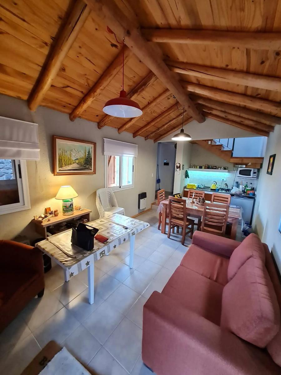 Complejo de Cabañas en Venta - 6 Dorm. 3 Baños - 1.000 m² - Luján de Cuyo, Mendoza 1