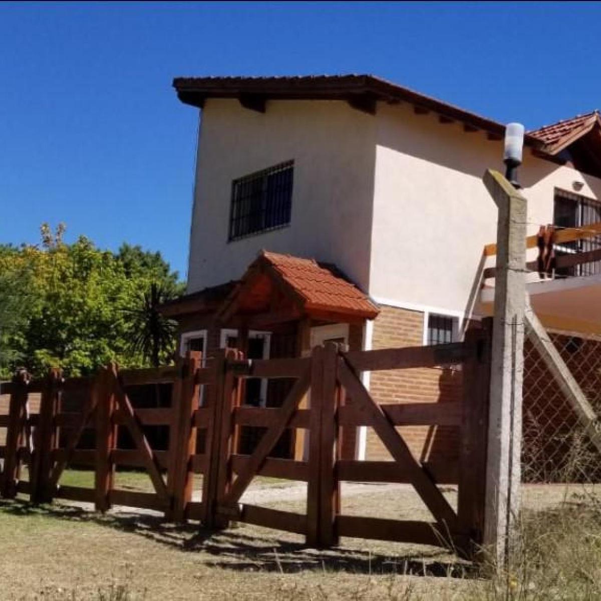 Casa en Venta - 3 Dorm. 1 Baño - Cochera Patio Parrilla - 500 m² - Nueva Atlantis 2