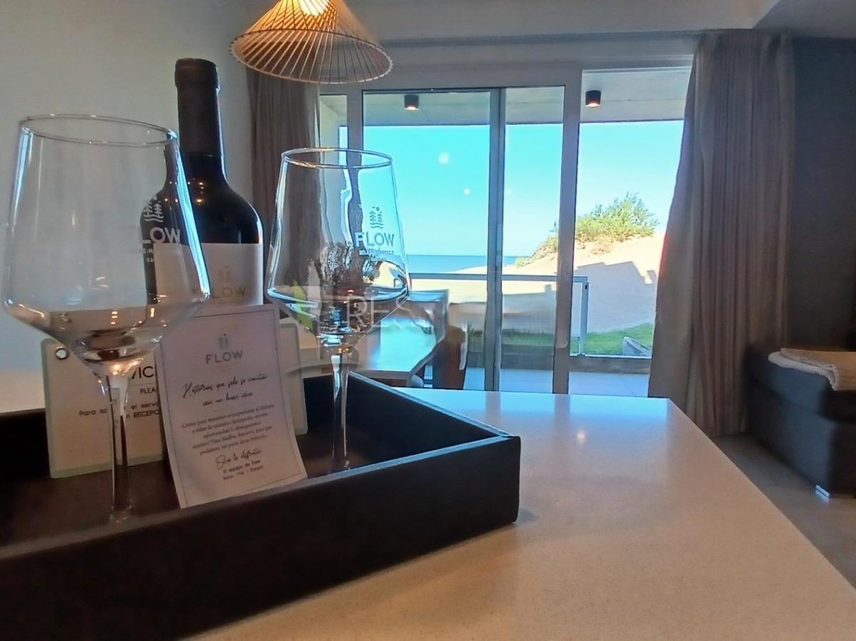 Departamento en Venta - 1 Dormitorio 1 Baño - 61 m² - Las Gaviotas 3
