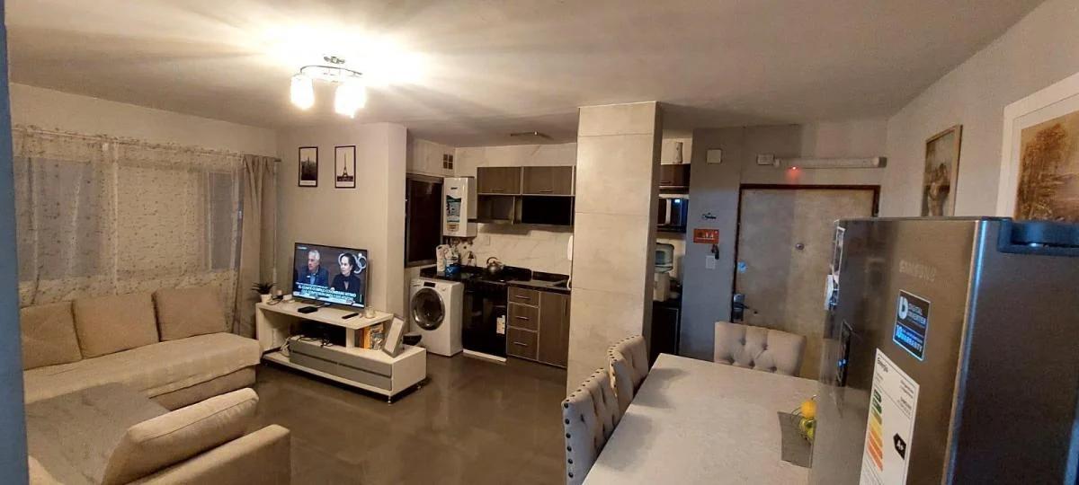 Departamento en Venta - 3 Dorm. 2 Baños - 68 m² - Villa Lugano 1