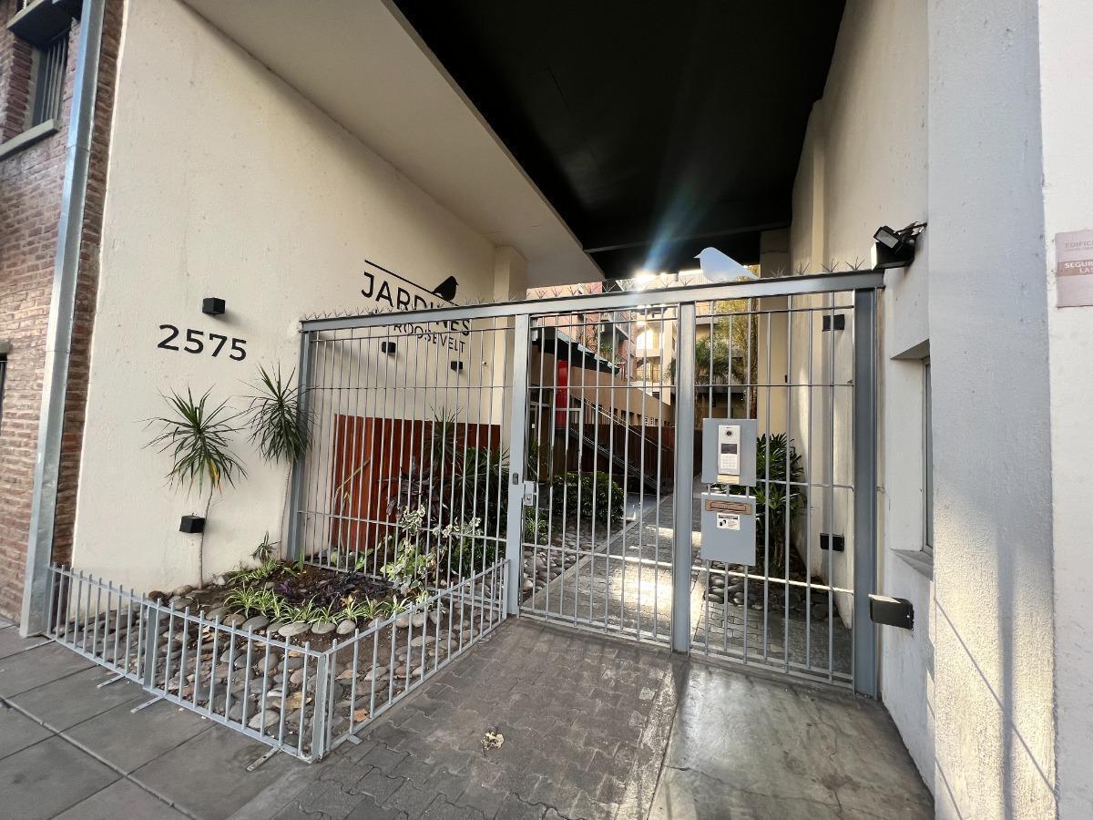 Departamento en Venta - 2 Dorm. 2 Baños - Cochera - 107 m² - Villa Urquiza 1