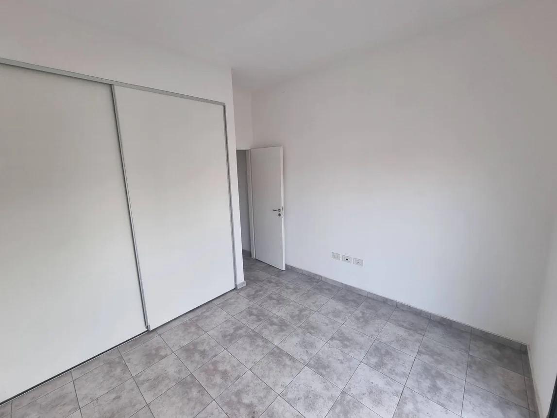 Departamento en Venta - 1 Dormitorio 1 Baño - 40 m² - José C. Paz 5