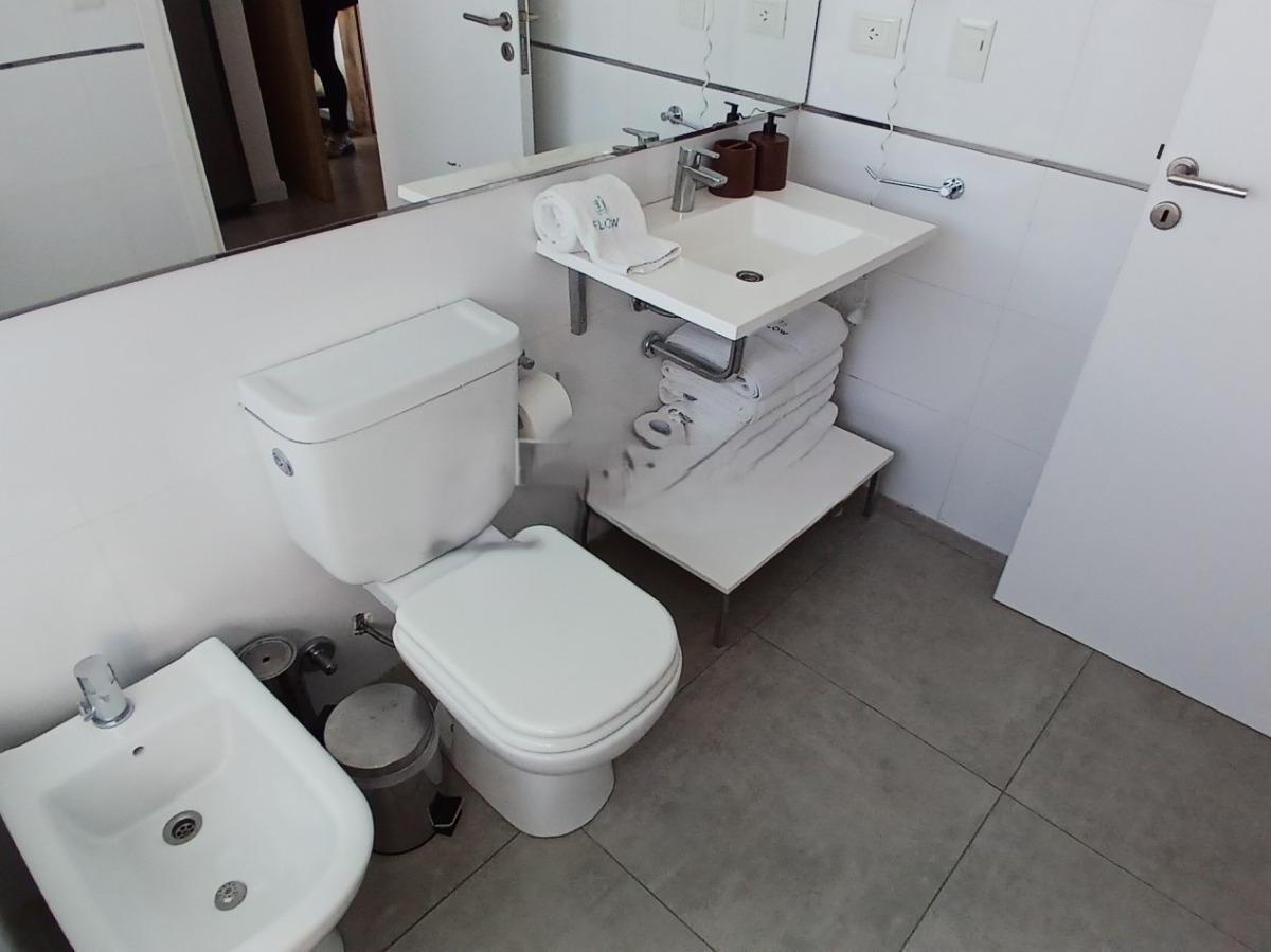 Departamento en Venta - 1 Dormitorio 1 Baño - 66.2 m² - Las Gaviotas 2