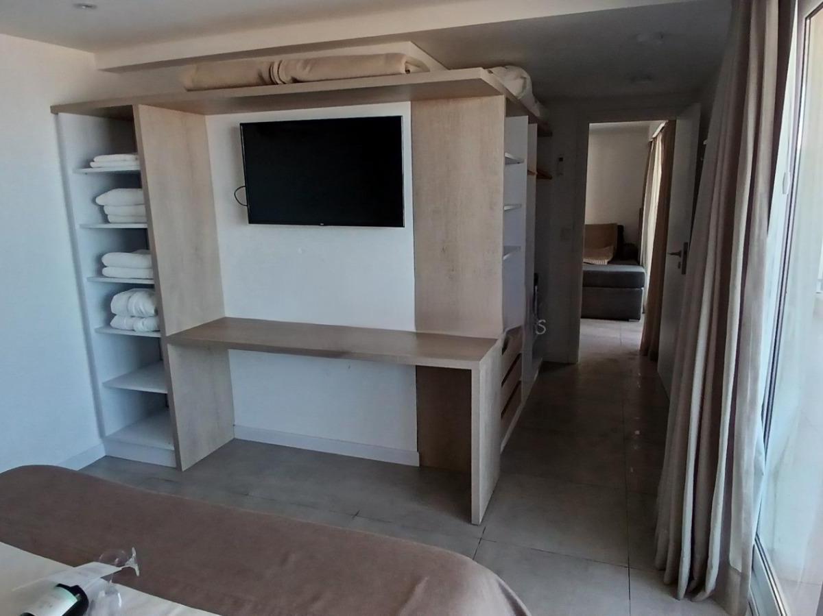 Departamento en Venta - 1 Dormitorio 1 Baño - 66.2 m² - Las Gaviotas 1