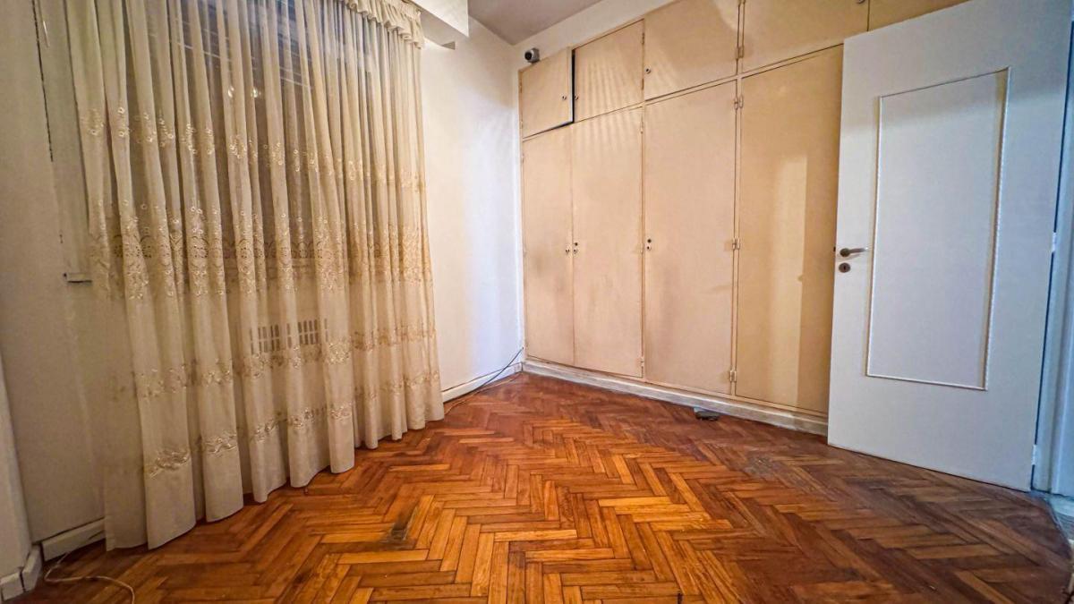 Departamento en Venta - 2 Dorm. 1 Baño - 56 m² - Caballito 5