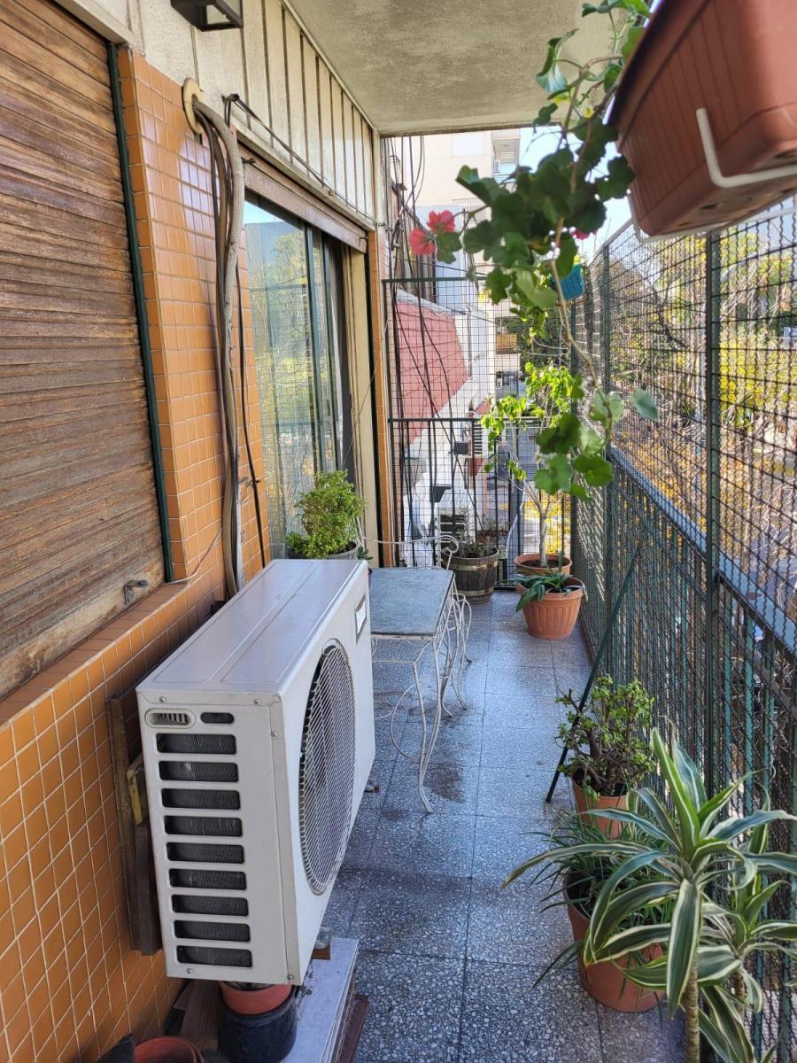 Departamento en Venta - 3 Dorm. 2 Baños - 79 m² - Flores 2