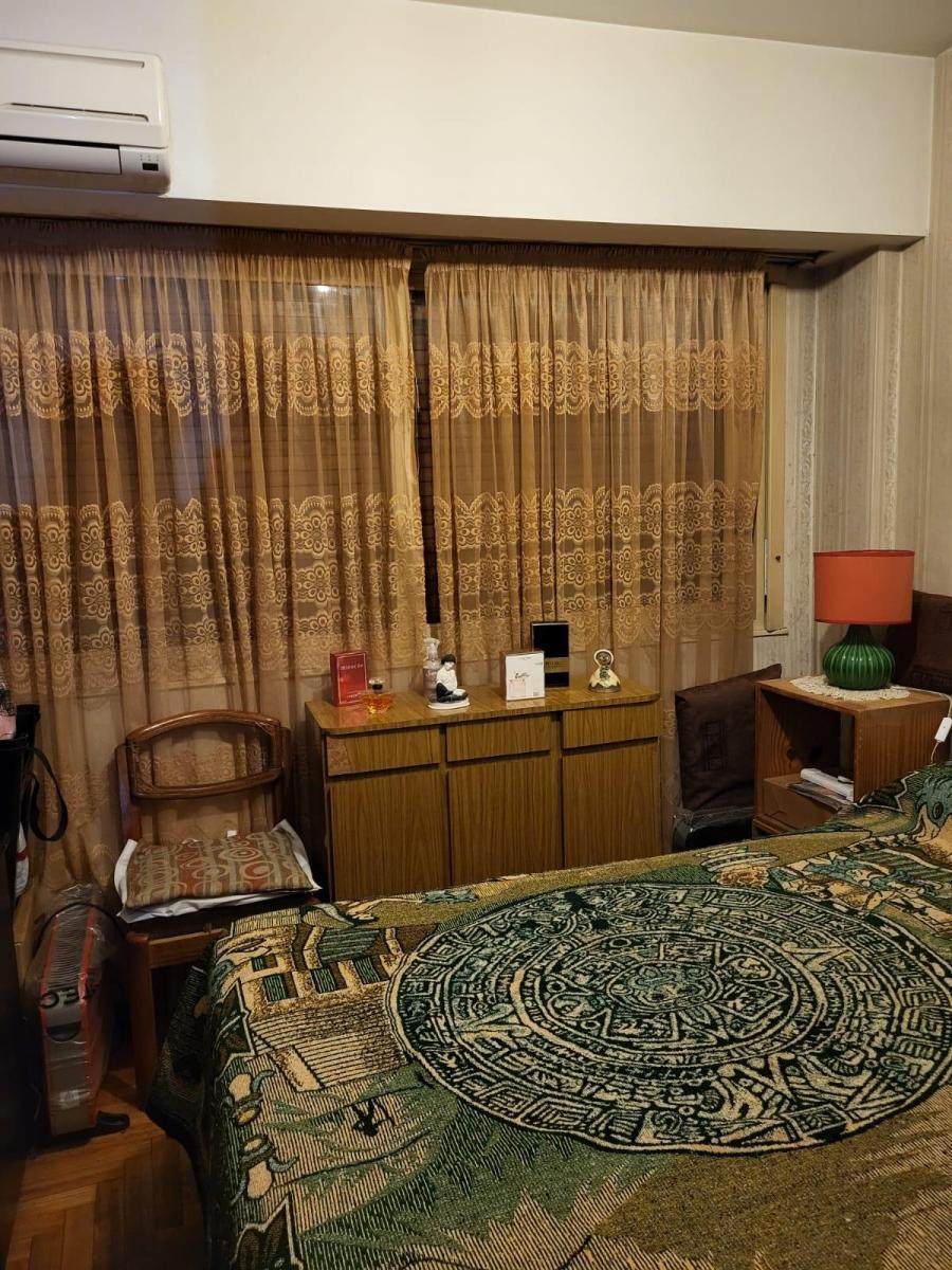 Departamento en Venta - 3 Dorm. 2 Baños - 79 m² - Flores 4