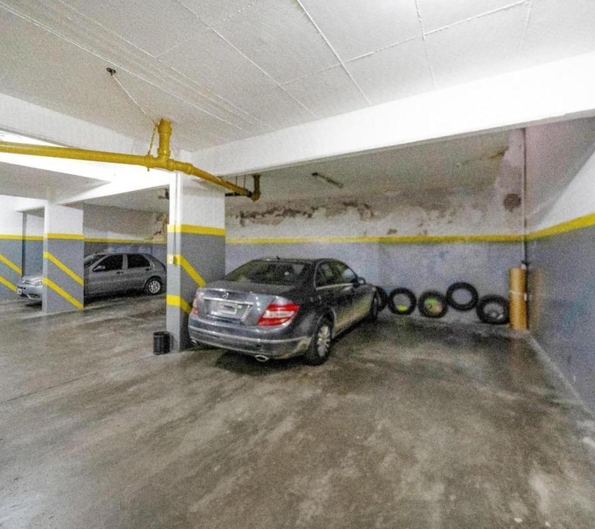 Departamento en Venta - 5 Dorm. 4 Baños - Cocheras - 274 m² - Flores 3