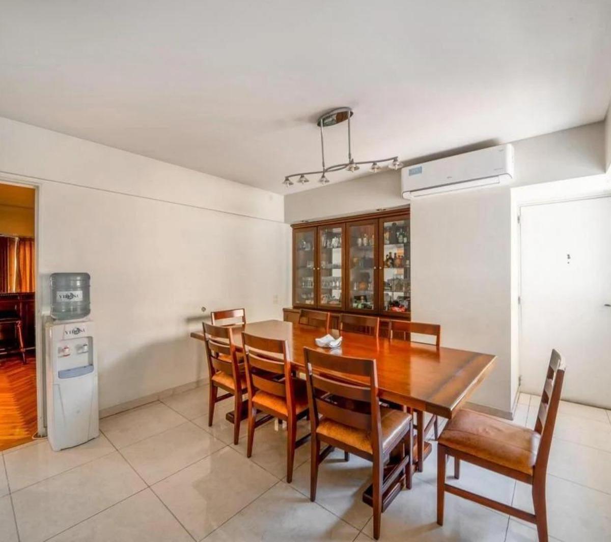 Departamento en Venta - 5 Dorm. 4 Baños - Cocheras - 274 m² - Flores 3