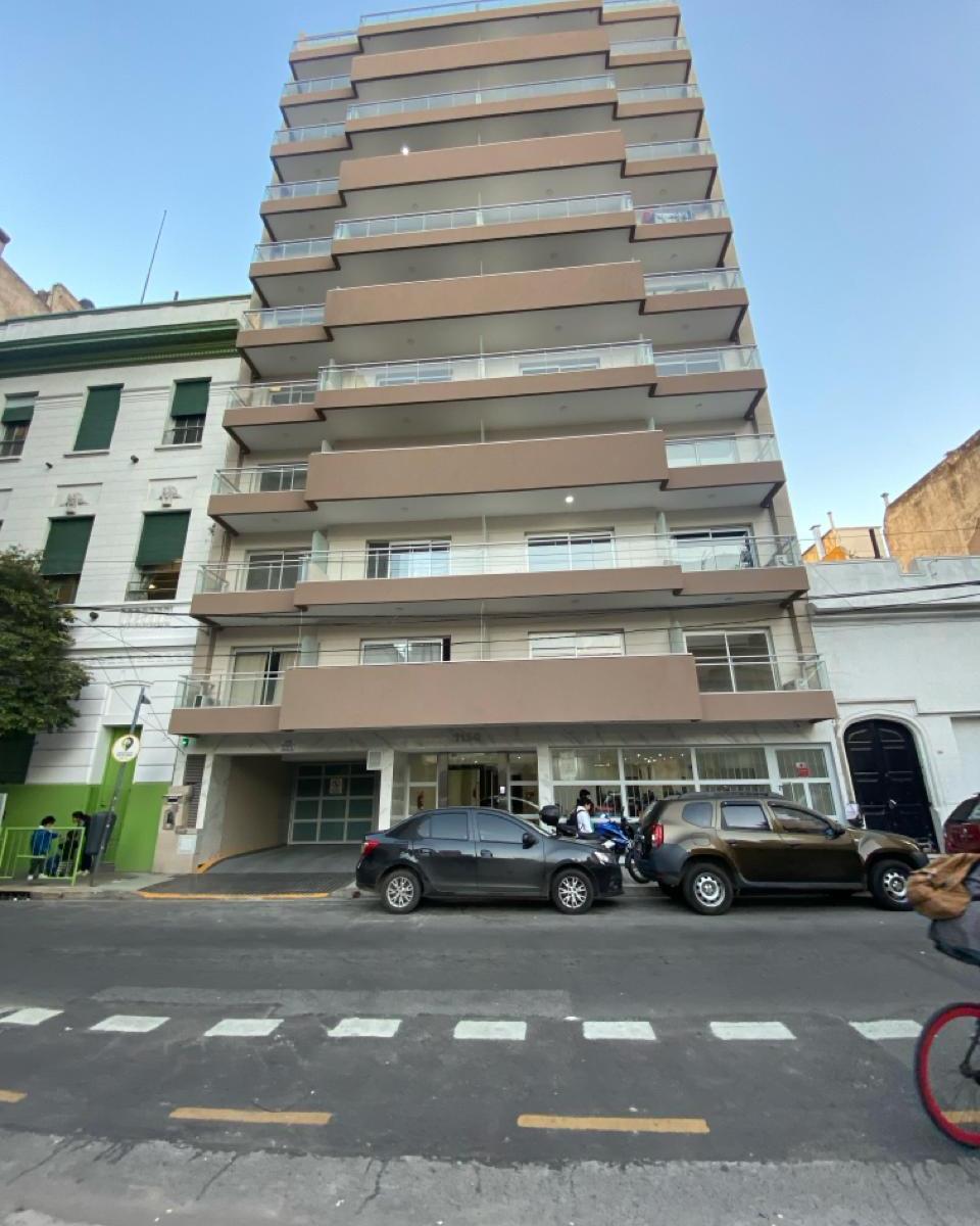 Departamento Monoambiente en Venta - 1 Baño - Cochera - 36 m² - Monserrat 4