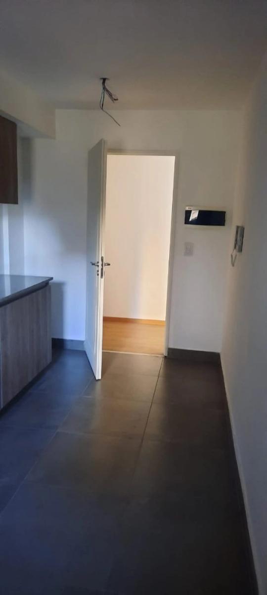 Departamento en Venta - 2 Dorm. 3 Baños - 104 m² - Caballito 3