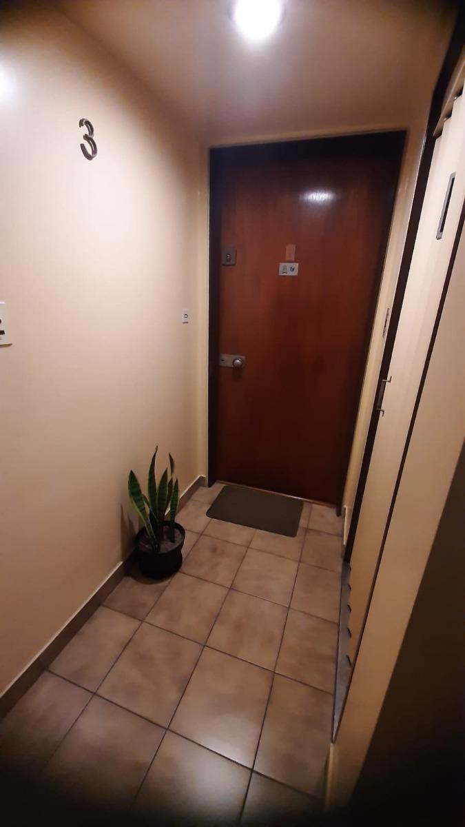 Departamento en Venta - 3 Dorm. 3 Baños - Cochera - 110 m² - Flores 5