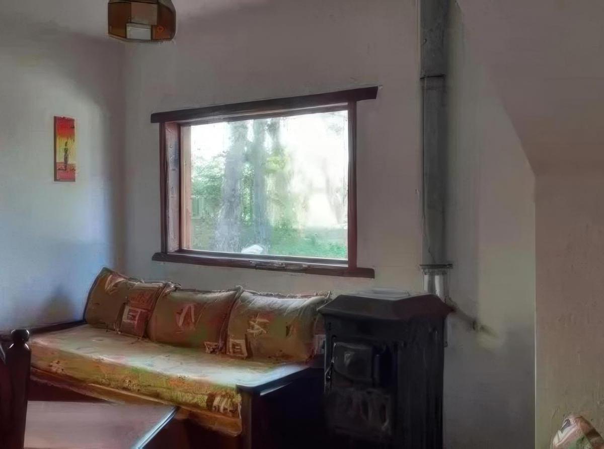 Dúplex en Venta - 4 Dorm. 2 Baños - Cocheras - 822 m² - Aguas Verdes 3