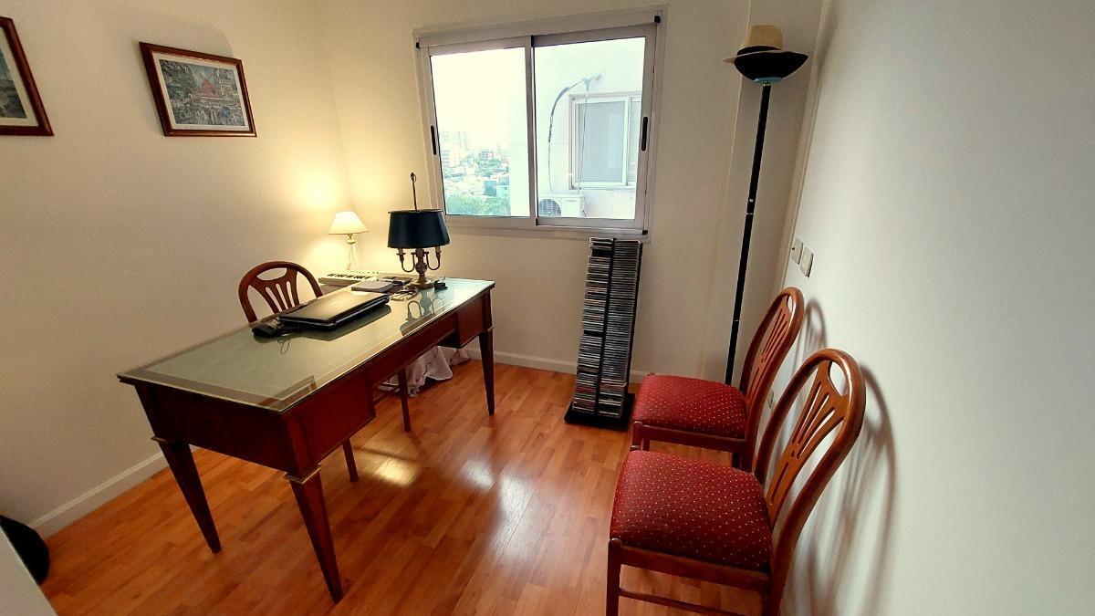 Departamento en Venta - 2 Dorm. 2 Baños - Cochera - 69 m² - Flores 4