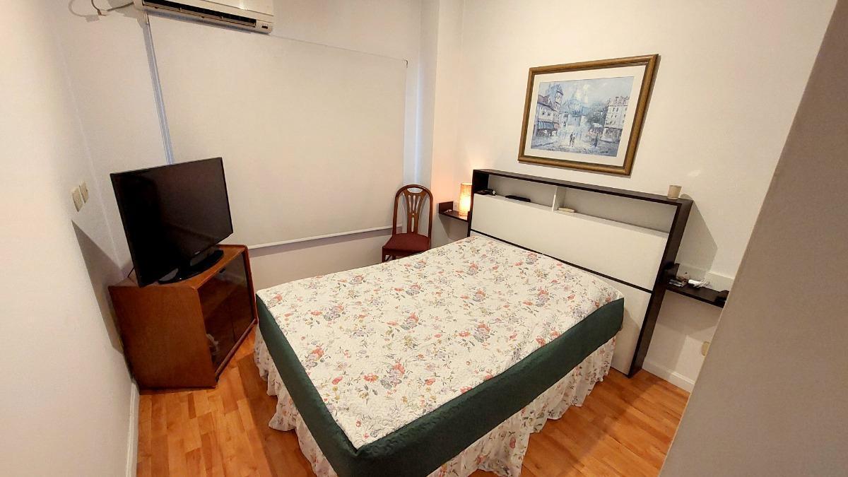 Departamento en Venta - 2 Dorm. 2 Baños - Cochera - 69 m² - Flores 5