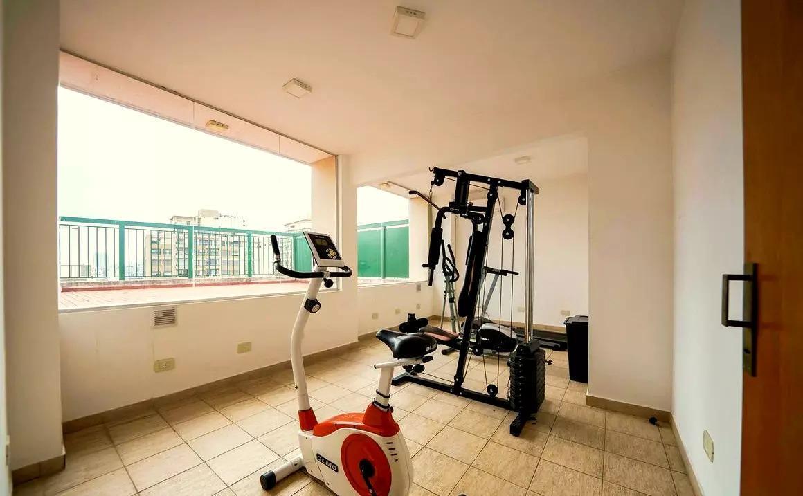 Departamento en Venta - 2 Dorm. 2 Baños - Cochera - 69 m² - Flores 2
