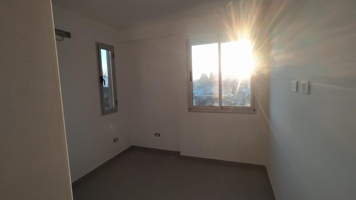 Departamento en Venta - 1 Dormitorio 1 Baño - 45 m² - Quilmes 2
