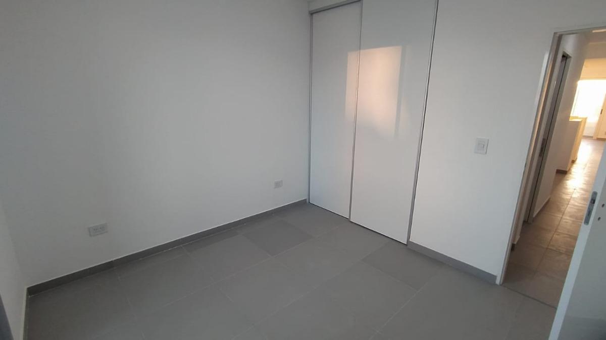 Departamento en Venta - 1 Dormitorio 1 Baño - 45 m² - Quilmes 3