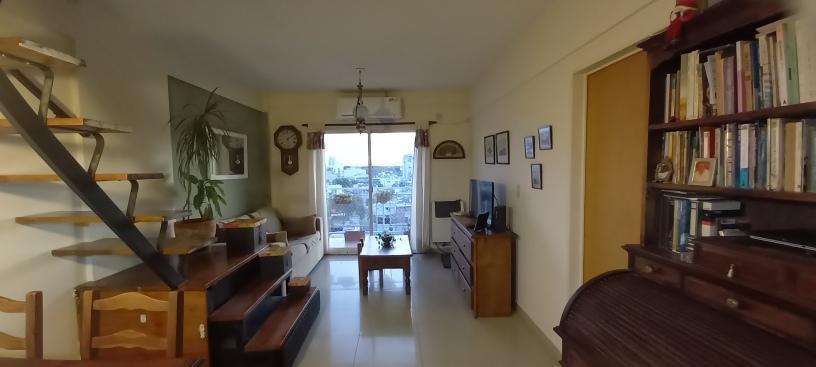 Departamento en Venta - 3 Dorm. 1 Baño - 67 m² - Floresta 1