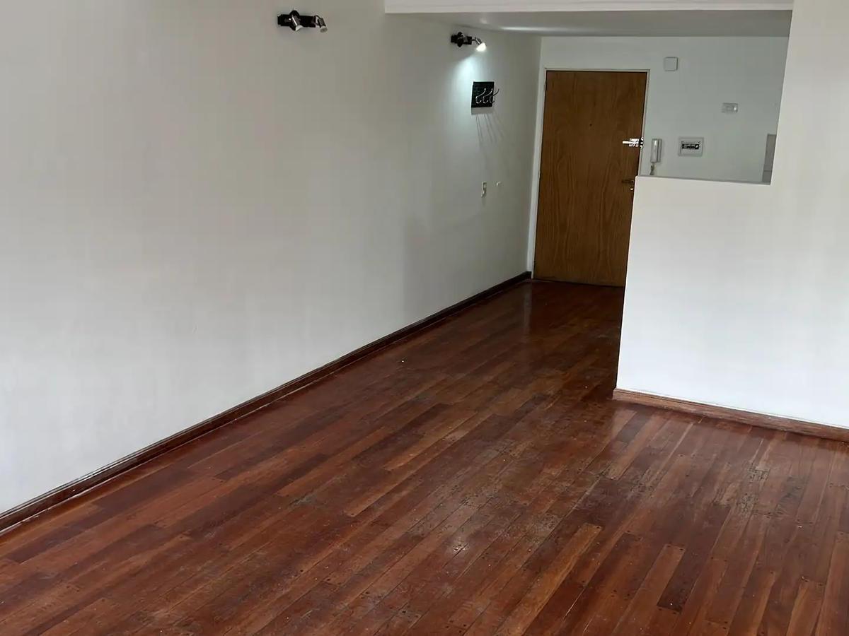 Departamento en Venta - 2 Dorm. 1 Baño - 75 m² - Caballito 4