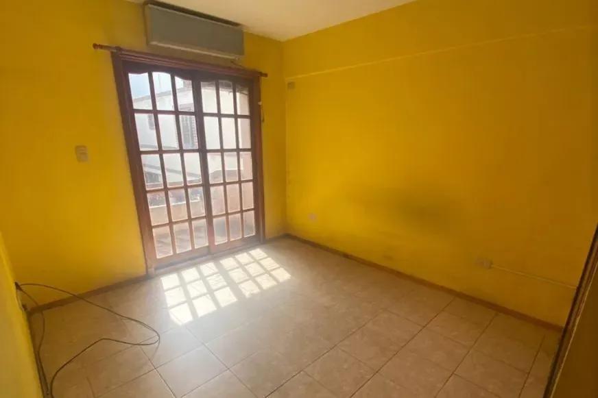 Triplex en Venta - 2 Dorm. 2 Baños - 100 m² - Parque Avellaneda 5