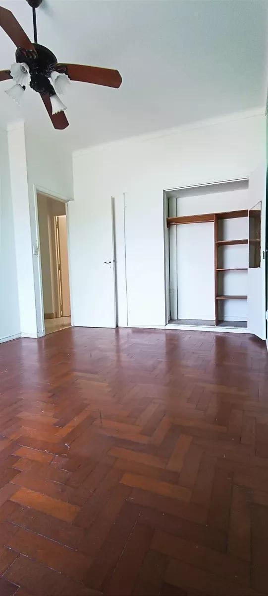 PH en Venta - 3 Dorm. 1 Baño - 209 m² - Santa Rita 4