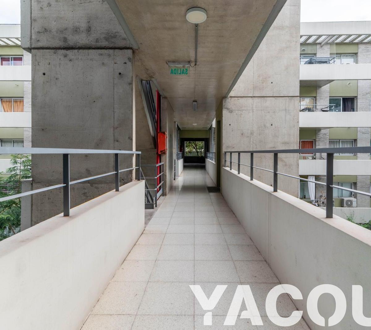 Departamento en Venta - 3 Dorm. 2 Baños - 81 m² - Villa Urquiza 5