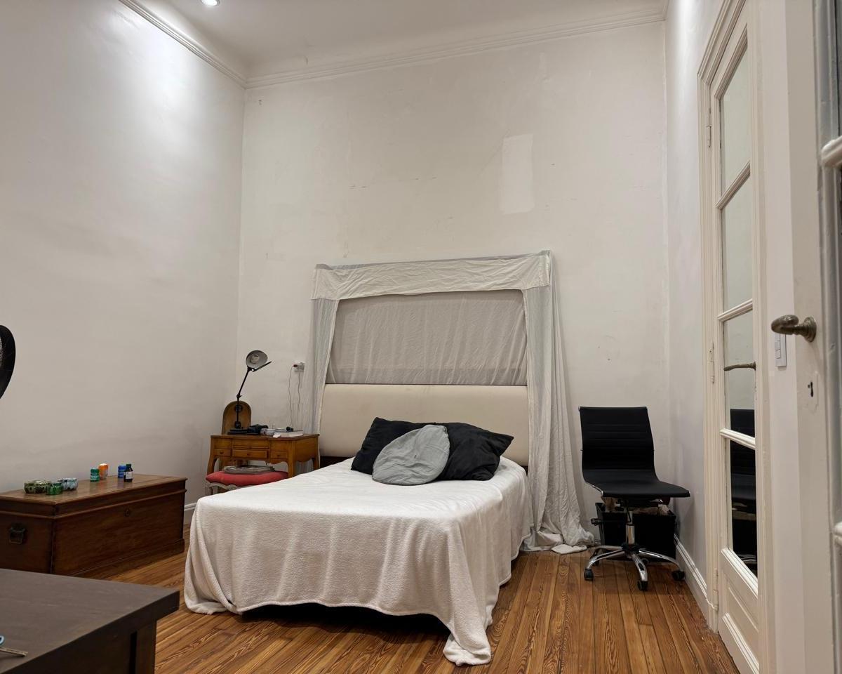 Departamento en Venta - 4 Dorm. 2 Baños - 165 m² - Retiro 1