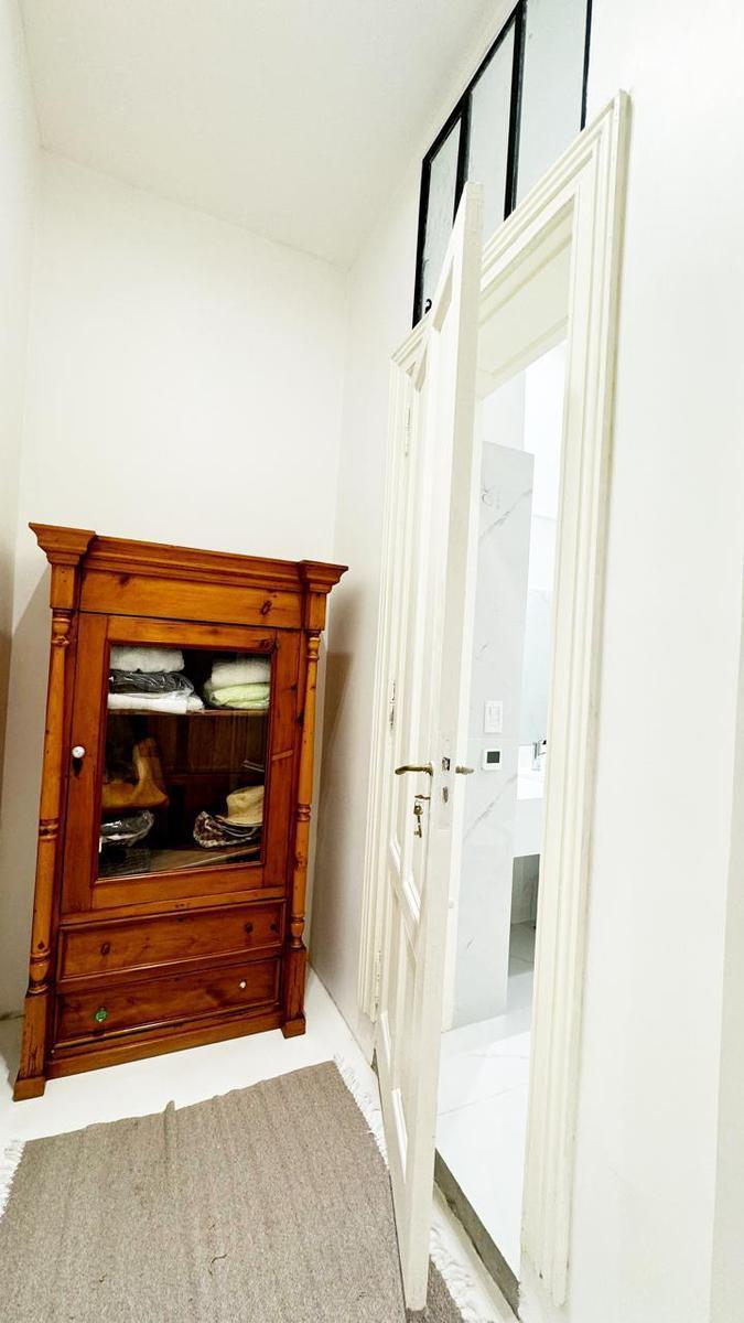 Departamento en Venta - 4 Dorm. 2 Baños - 165 m² - Retiro 1