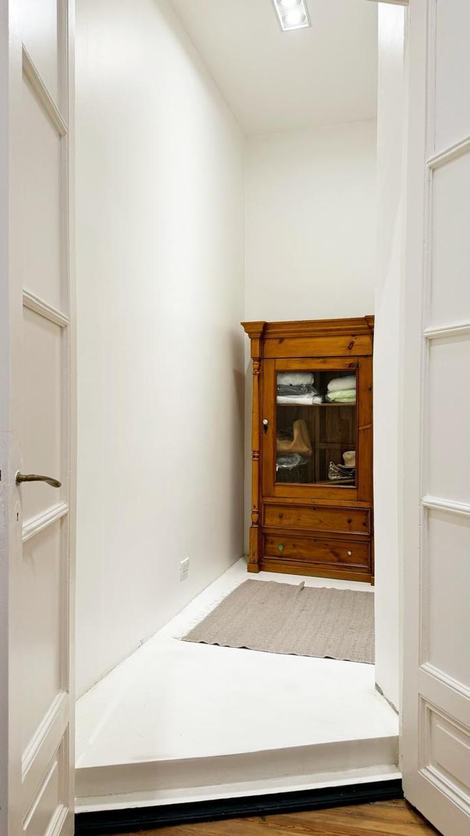 Departamento en Venta - 4 Dorm. 2 Baños - 165 m² - Retiro 4