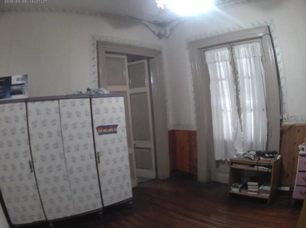 Casa en Venta - 4 Dorm. 2 Baños - 320 m² - Monserrat 2