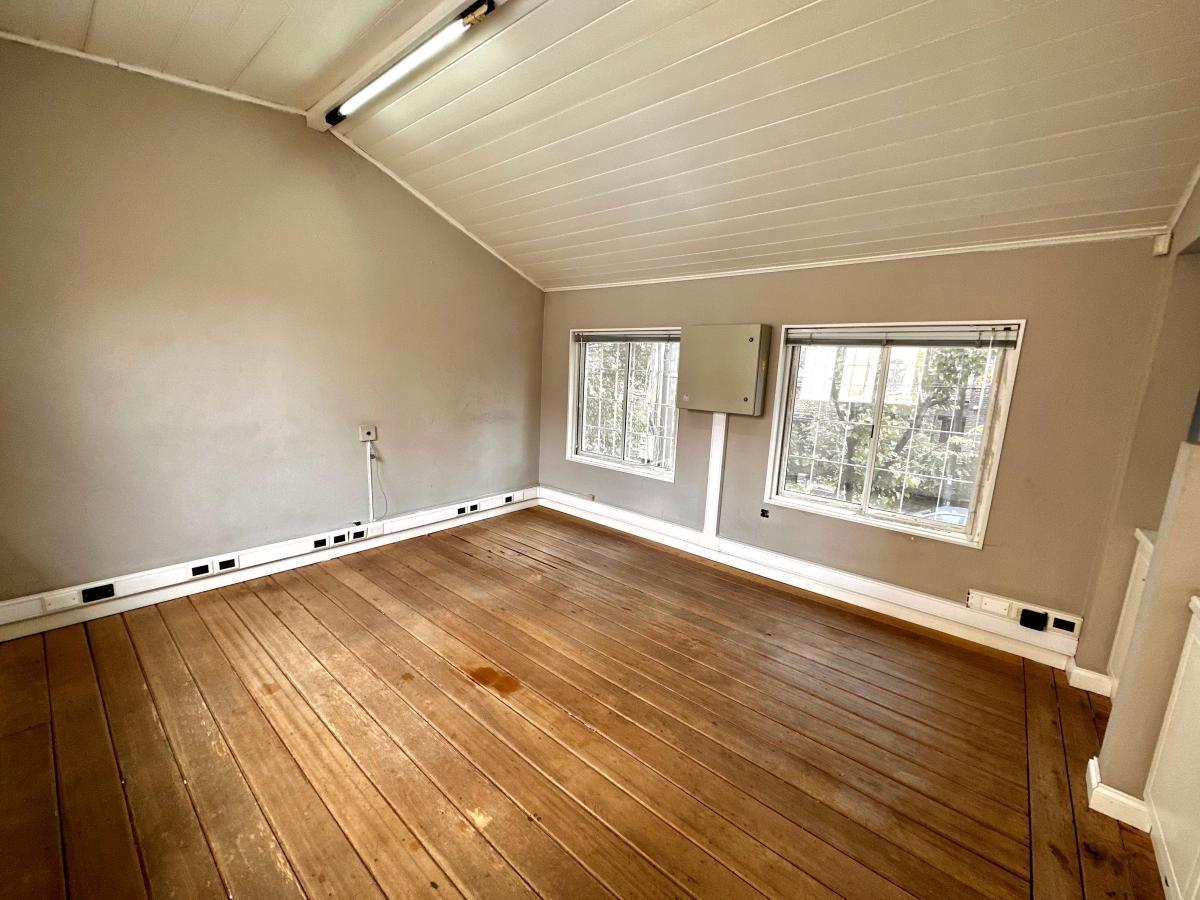 Oficina en Venta - Despachos - Baños - 157 m² - Mar del Plata 3