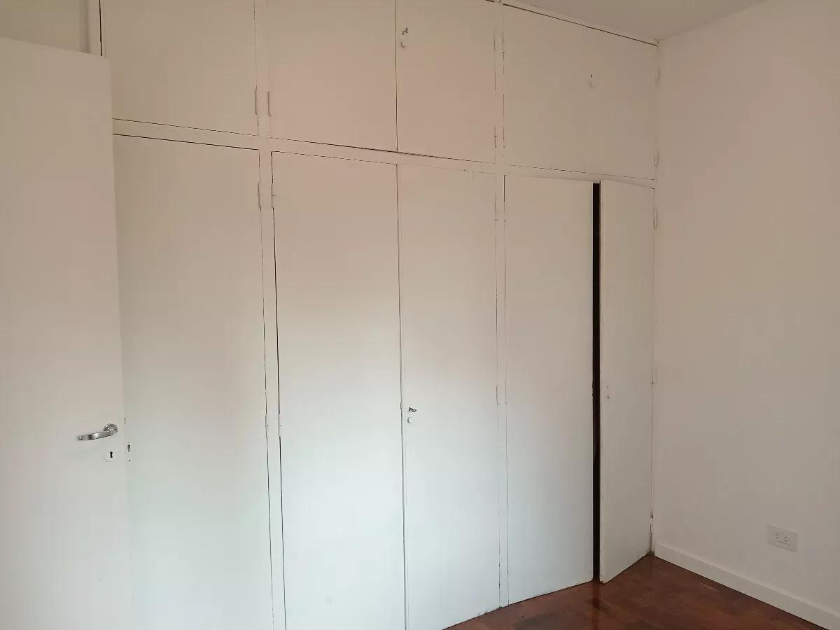 Departamento en Venta - 2 Dorm. 1 Baño - 63 m² - Chacarita 5
