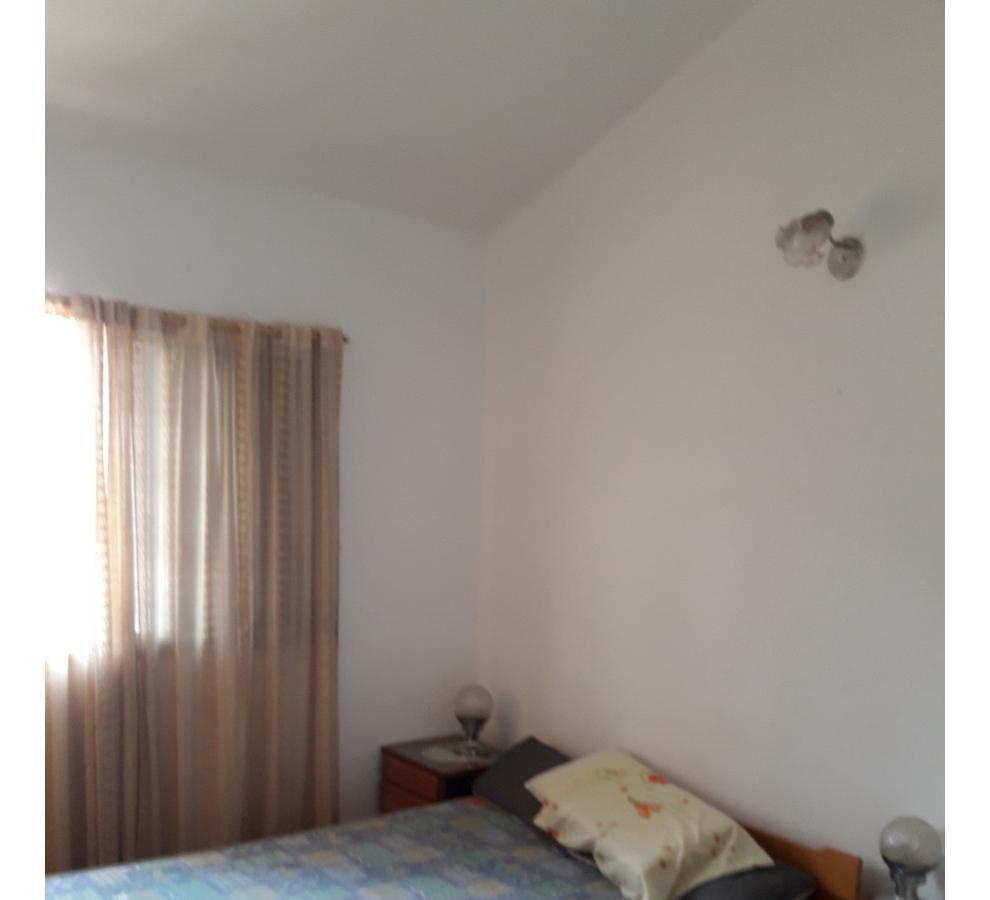 Casas en Venta - 4 Dorm. 2 Baños - Cochera - 220 m² - Santa Teresita 3