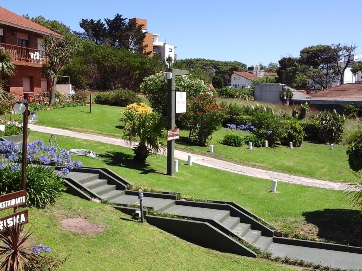 Hotel en Venta - 16 Habitaciones - 828 m² - Villa Gesell 2