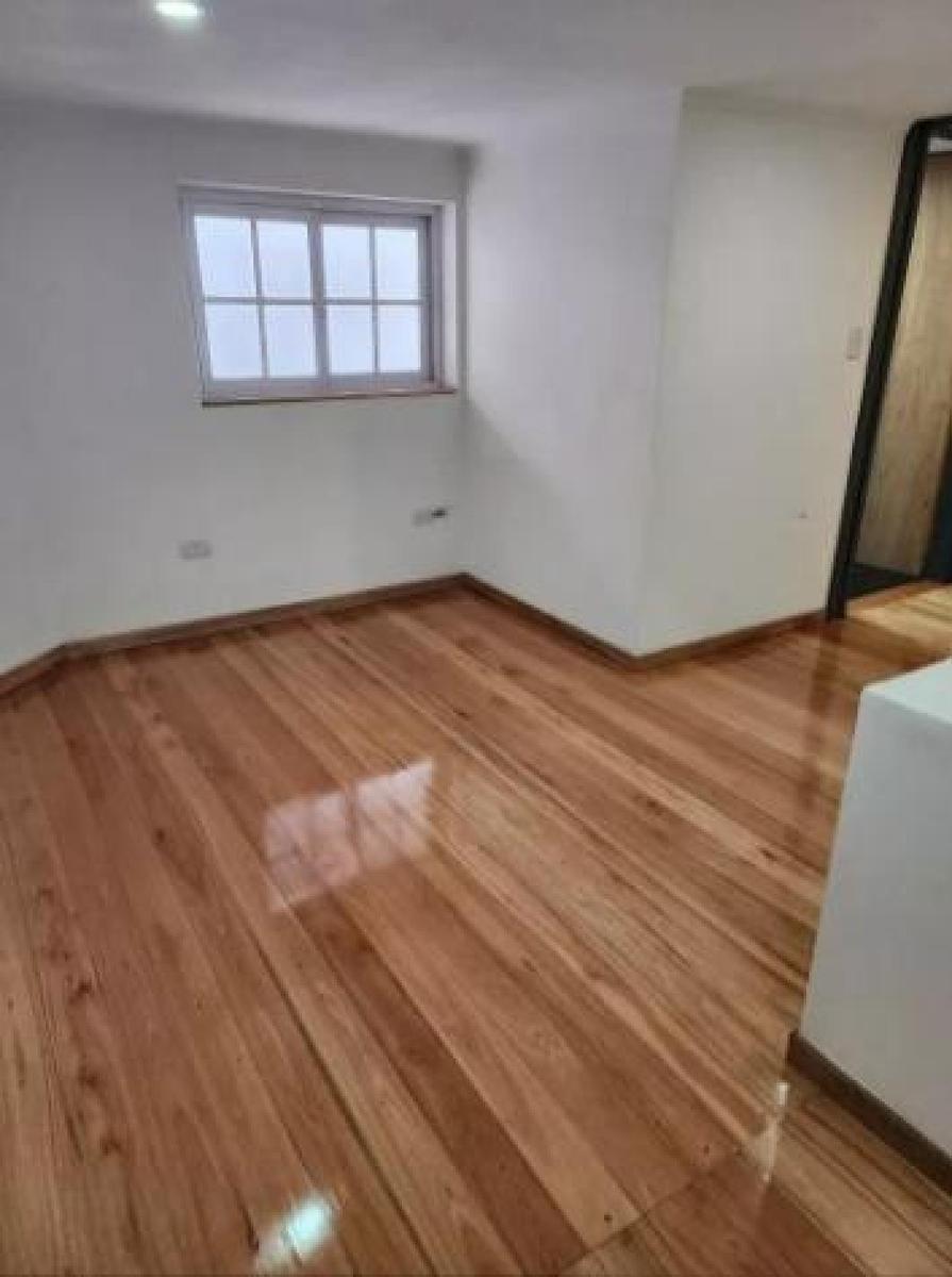 Departamento en Venta - 2 Dorm. 2 Baños - 140 m² - Parque Chacabuco 5