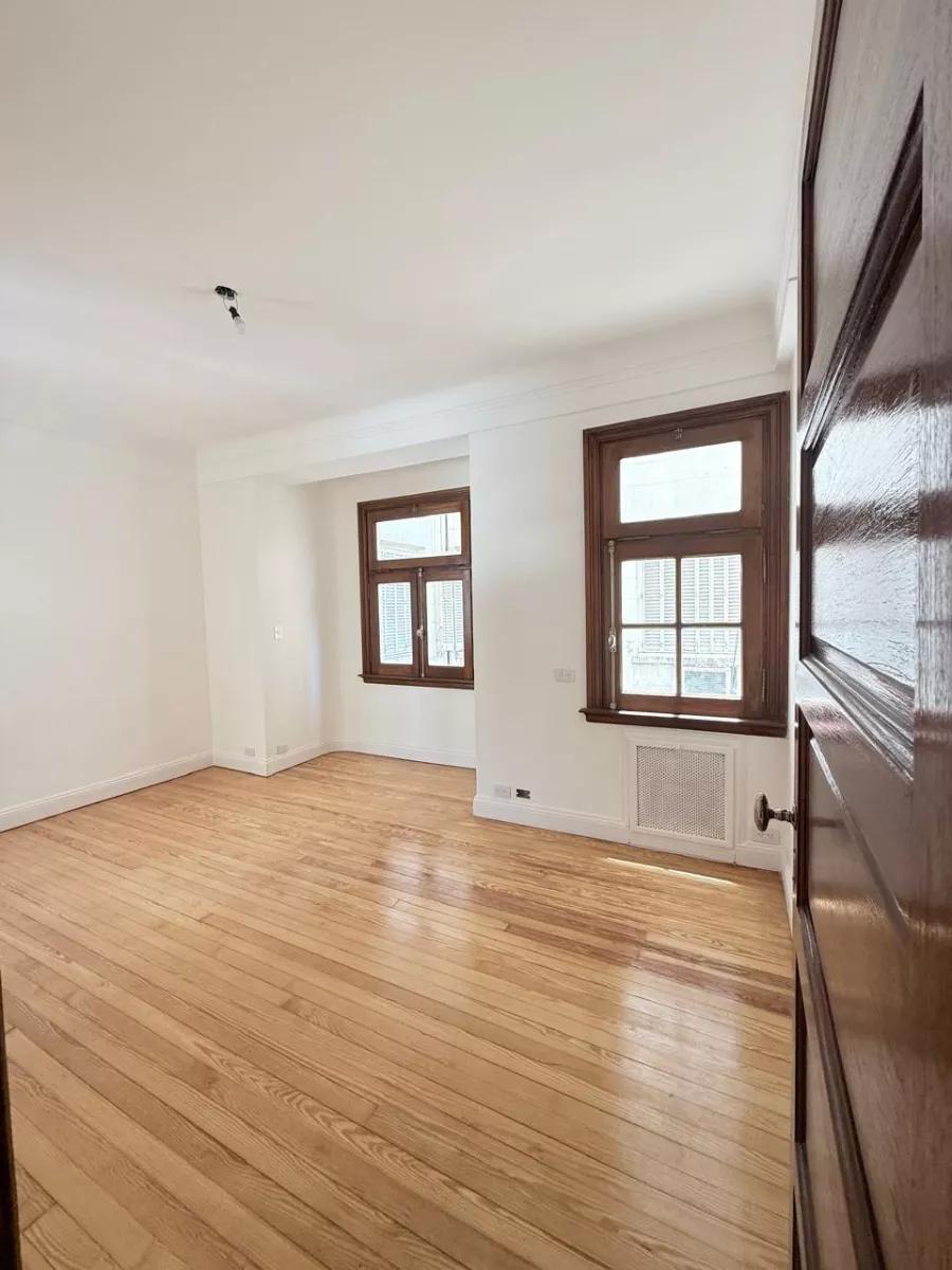 Departamento en Venta - 2 Dorm. 2 Baños - 78 m² - San Nicolás 3